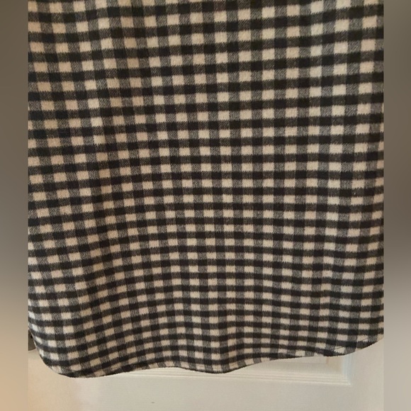 Monk & Lou Shacket - Picture 6 of 9